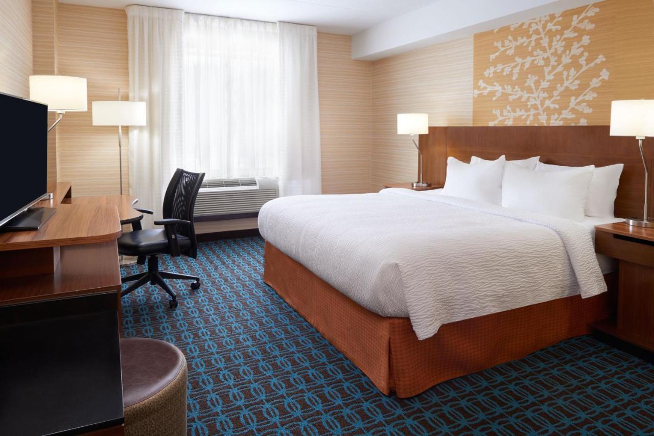 Fairfield Inn & Suites By Marriott Бари Екстериор снимка