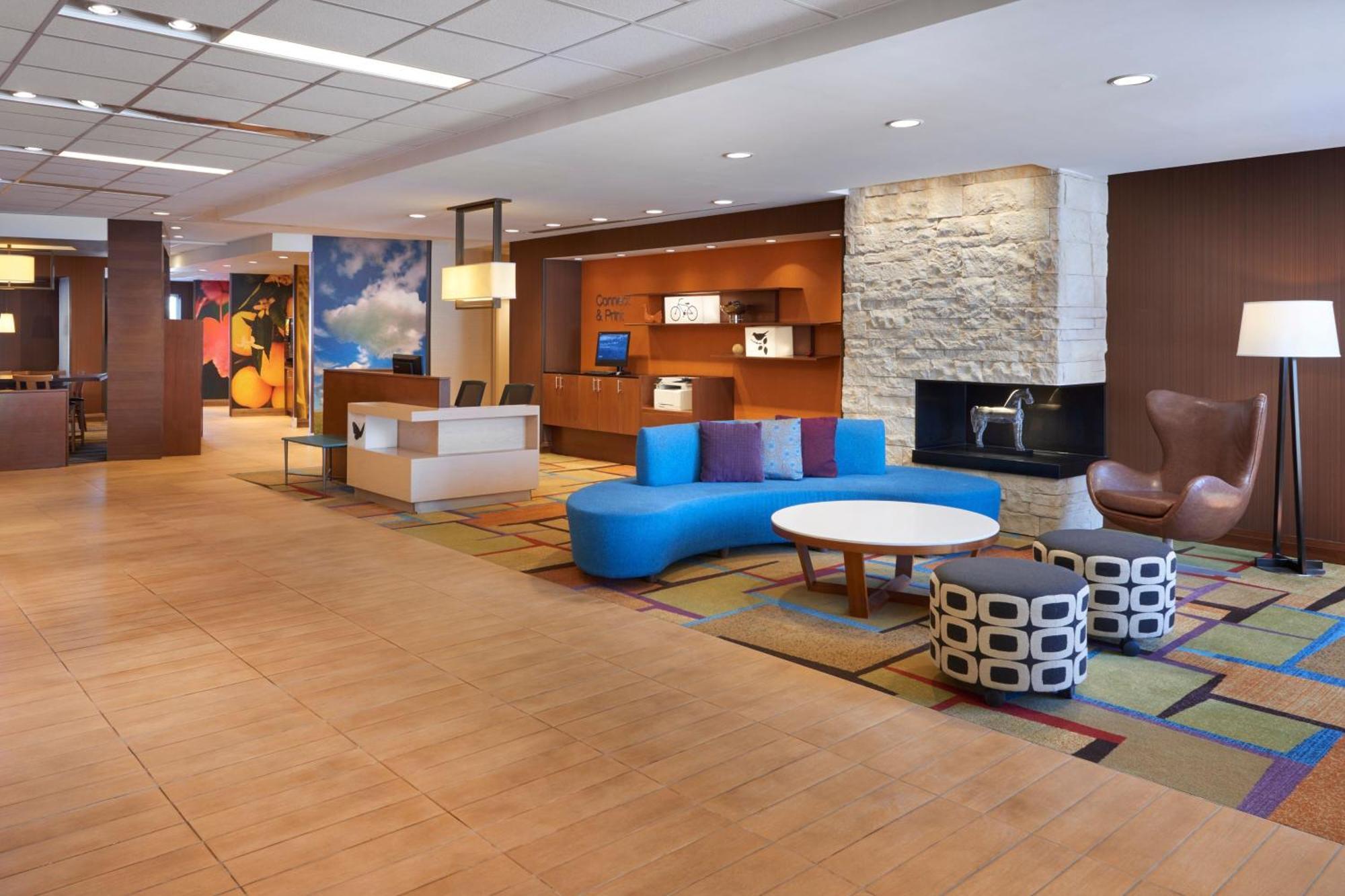 Fairfield Inn & Suites By Marriott Бари Екстериор снимка