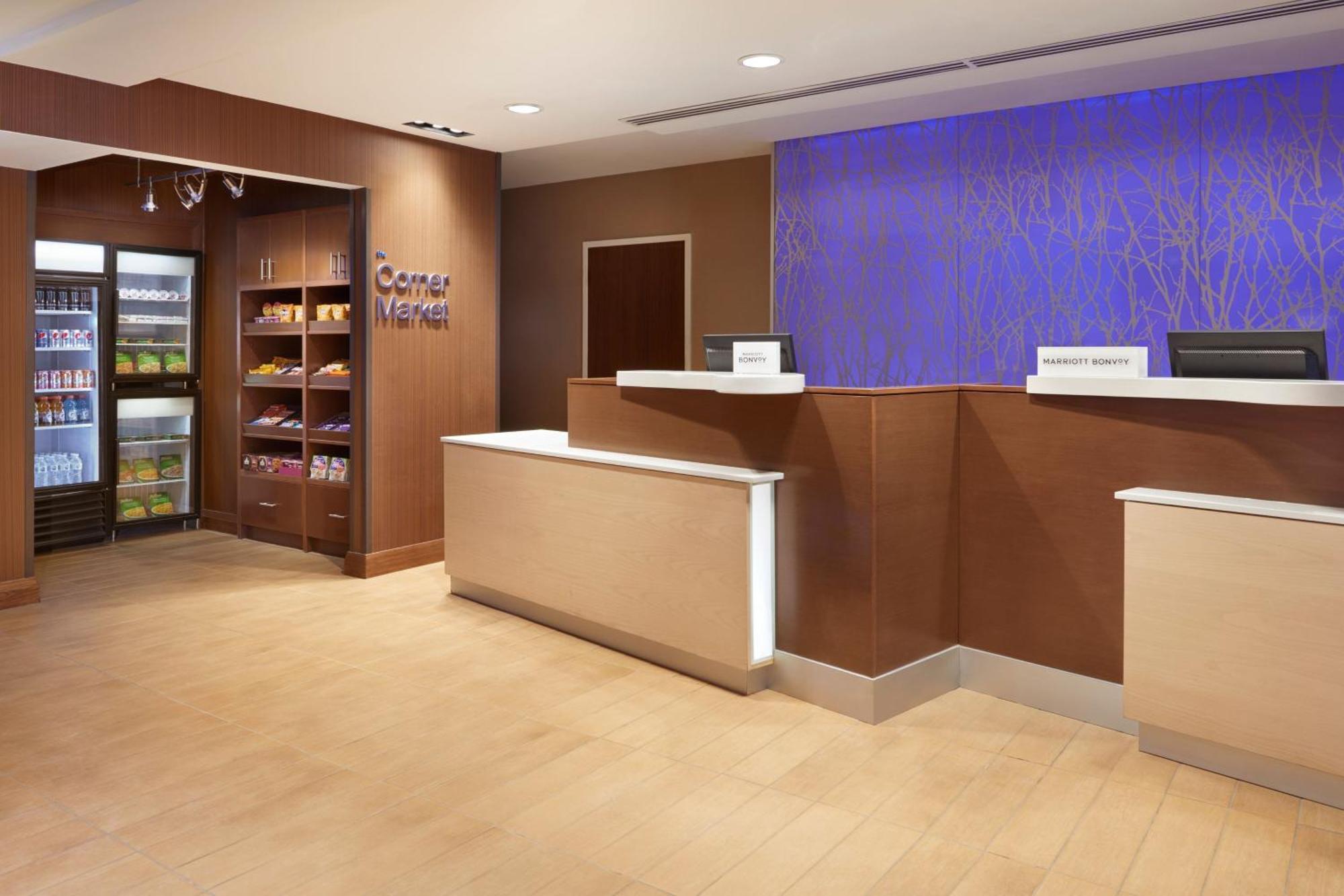 Fairfield Inn & Suites By Marriott Бари Екстериор снимка