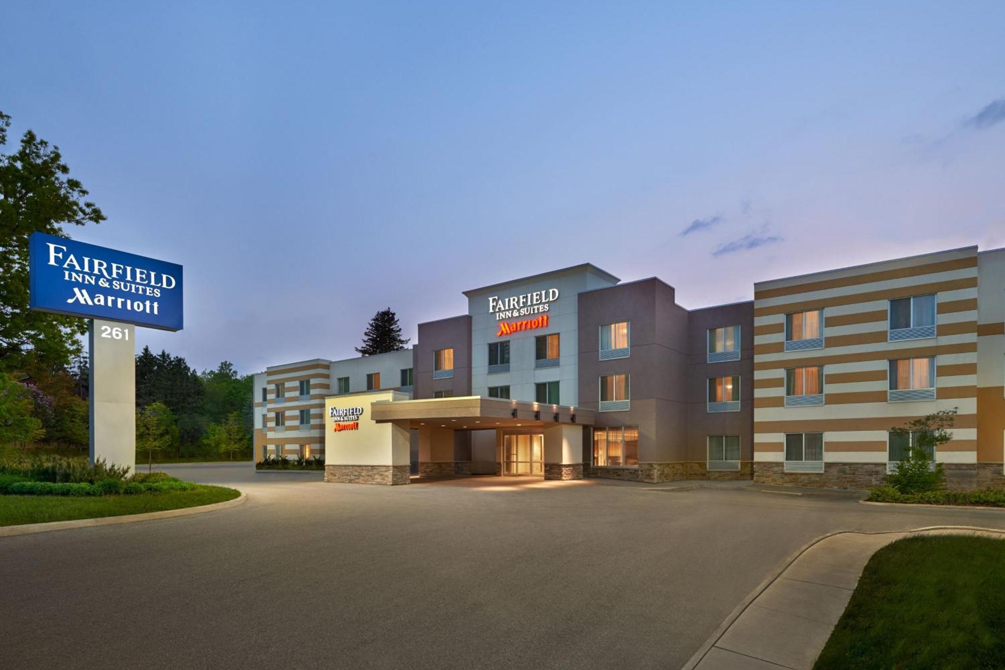 Fairfield Inn & Suites By Marriott Бари Екстериор снимка