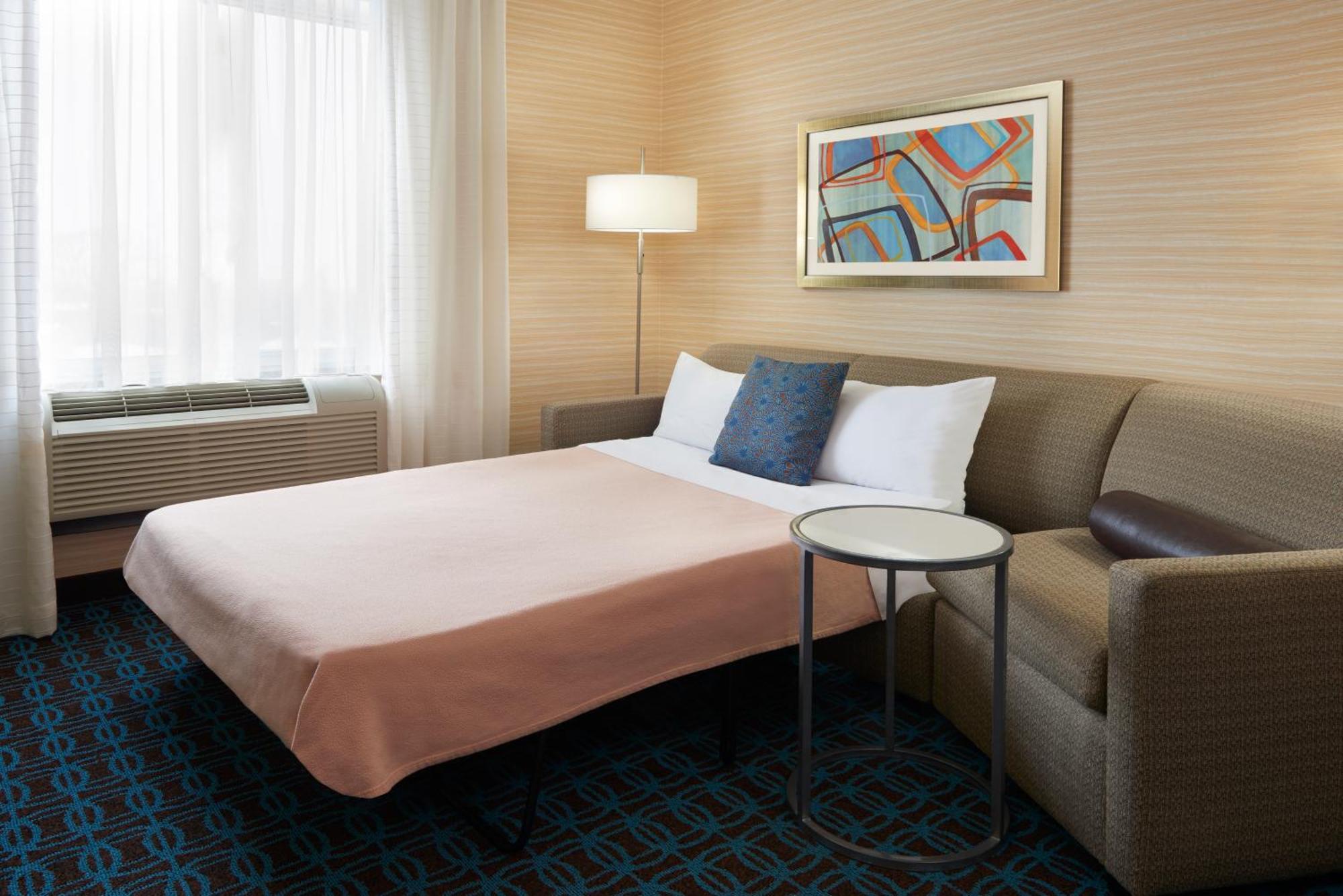 Fairfield Inn & Suites By Marriott Бари Екстериор снимка